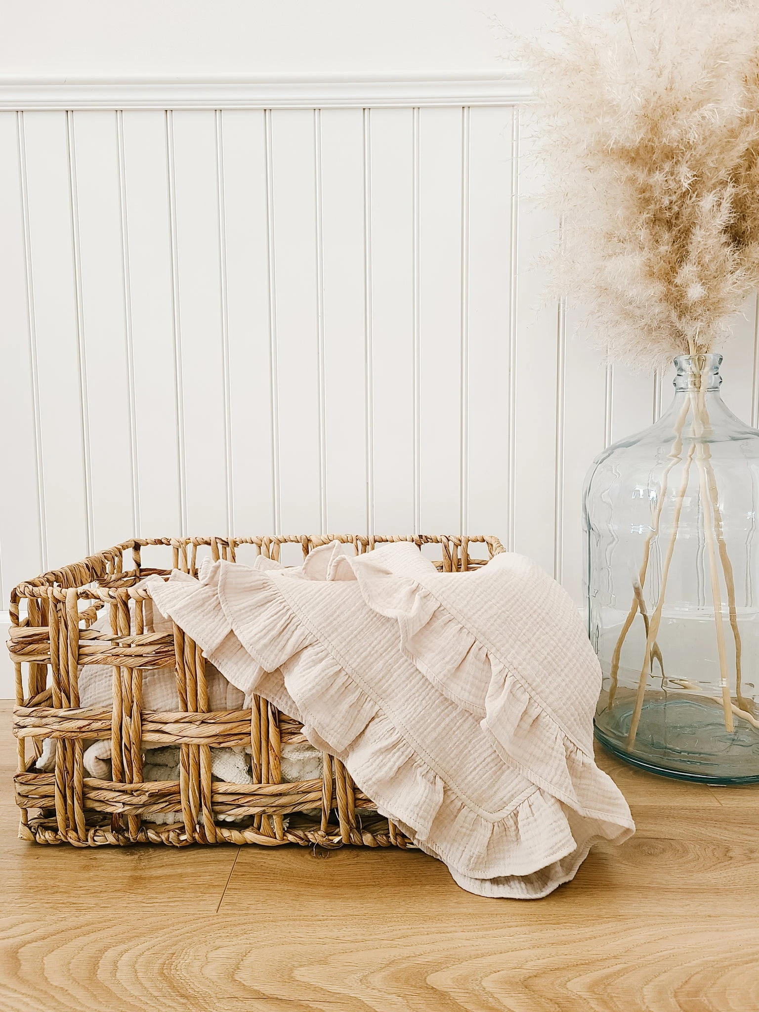 Muslin Ruffled Baby Blanket